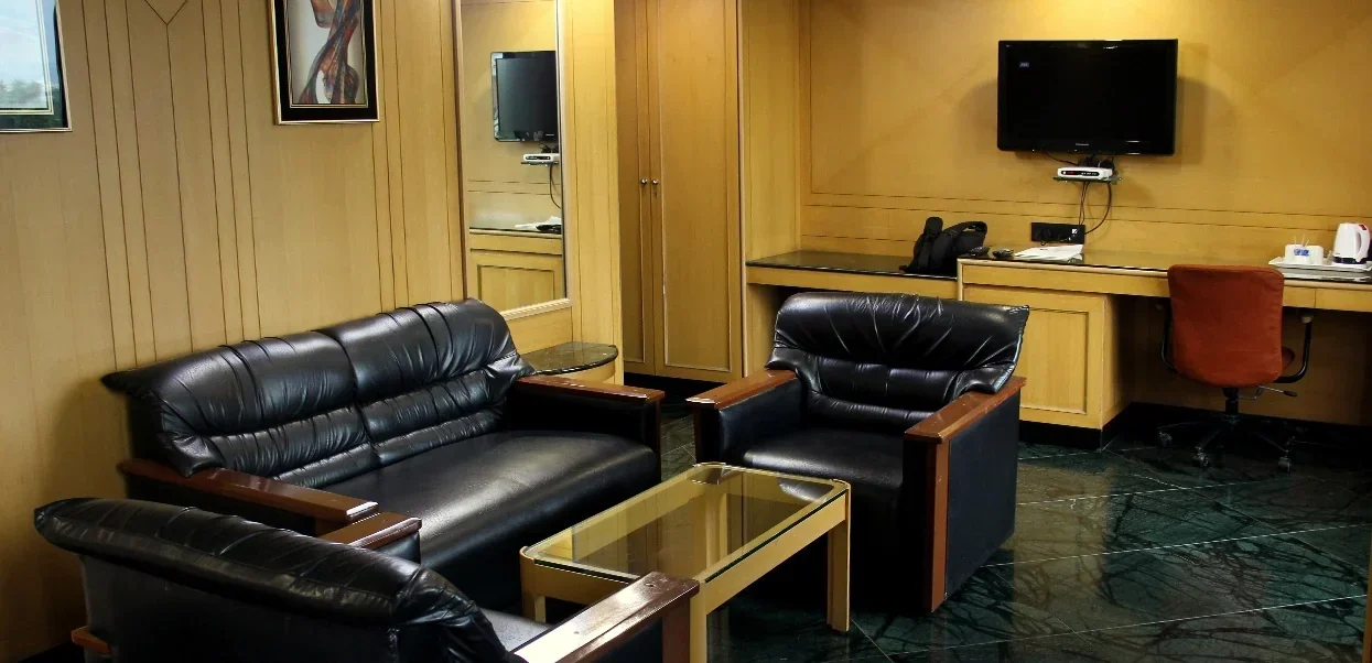 Deluxe Room at Hotel Kalasagar Pune – Book Pune Hotel Room